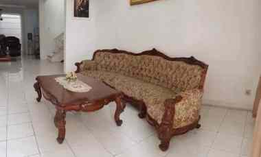 Jual Rumah Hunian Lingkungan Aman, Nyaman di Pondok Indah dekat PIM