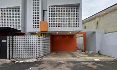 dijual rumah pondok kelapa