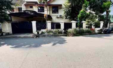 Rumah Hook 2,5 Lt Bebas Banjir di Pondok Kopi Jakarta Timur