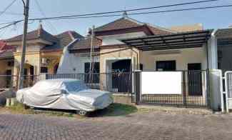 Dijual Rumah Siap Huni di Pondok Chandra jl Semangka sudah Renov
