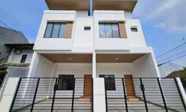 Rumah Dijual di pondok ungu permai