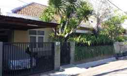 Rumah Dijual di Pos Pengumben, Halaman Luas dan Asri Bebas Banjir