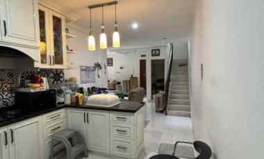 Jual Rumah Hook Modern Siap Huni di Punai IV, Bintaro Sektor 2