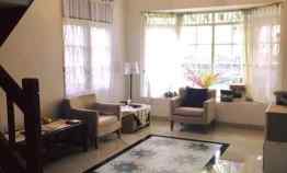 Rumah di Bintaro, 2Lt, sudah Renoved, Lingk Nyaman, Punai, Ciputat Timur