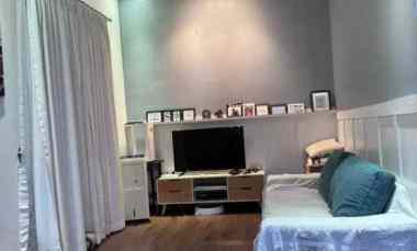 Dijual Rumah Strategis dalam Cluster Puri Beta 2.5 Lantai