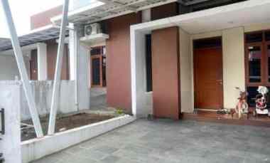 Rumah 1lantai Shm Lokasi Terbaik di Puri Dago Mas Antapani Bandung