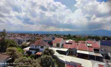 Rumah 3.5lantai Full Furnished Terawat di Puri Dago Mas Antapani