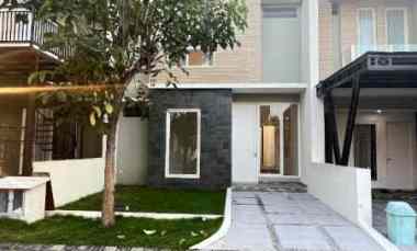 Rumah Puri Indah Ketintang, Surabaya dekat POLDA, Royal Plaza, TOL