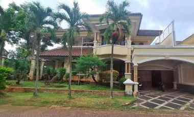 Rumah Mediterania Kolam RenangLantai Marmer Puri Sriwedari Cibubur