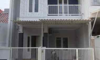 Rumah 2 Lantai Purimas Siap Huni Semi Furnish Strategis