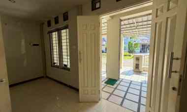 dijual rumah purimas