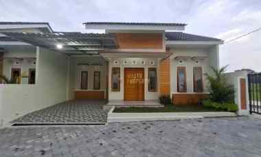 dijual rumah purrwomartani