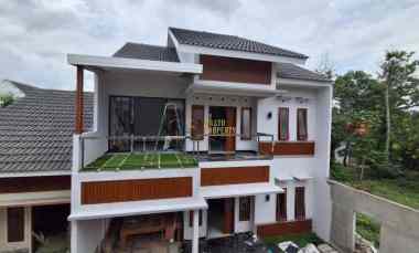 Rumah Minimalis Modern Free Furnished dekat Candi Sambisari