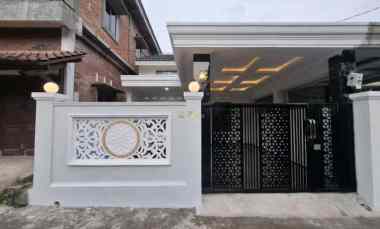 dijual rumah purwomartani