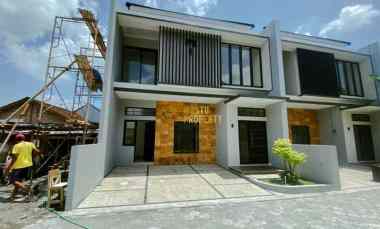 Rumah Mewah dalam Cluster, Bisa Dp 10 dekat Kampus Ukrim