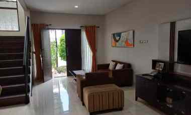 Dijual Cepat Rumah Minimalis 2 Lt, Bebas Banjir, Raffleshills Cibubur