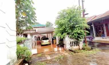 Rumah Mewah Semi Furnished Harga di Bawah NJOP dekat Tol Sawangan Pin