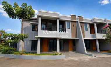 Rumah Dijual di Rangkapan Jaya Baru