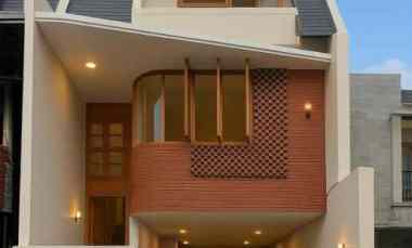 Dijual Rumah Super Modern 4,5 Lantai Rawamangun Jakarta Timur