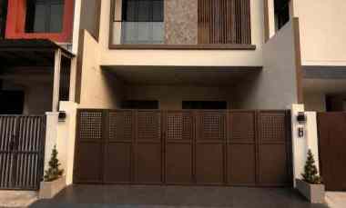 Rumah Baru Modern Minimalis Lokasi Strategis di Rawamangun Jaktim