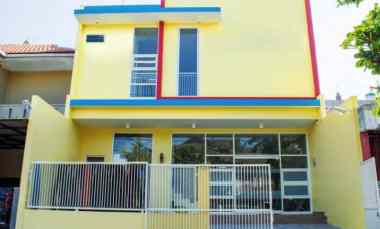 Dijual Rumah 2 Lantai Raya Babatan Pratama, SHM, dekat Citraland, PTC