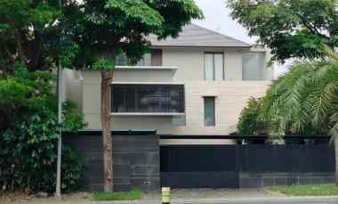 Dijual Rumah Raya Citraland Surabaya