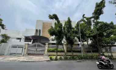 Rumah Nol jl Raya Dharmahusada Indah Cocok untuk Tempat Tinggal / Cafe