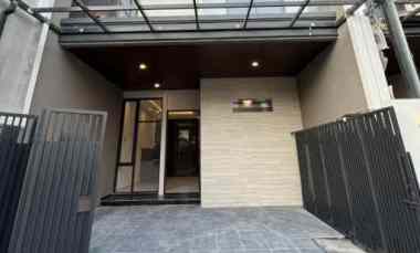 Dijual Rumah Area Villa Bukit Mas - Raya Dukuh Kupang Timur - New Baru