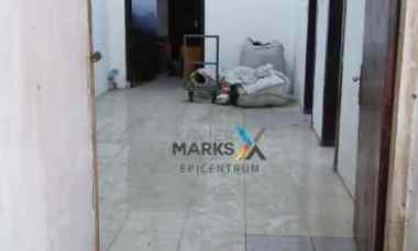 Dijual Rumah Model Belanda di Residen Sudirman Tambaksari