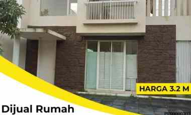 Rumah Dijual di Royal Residence Surabaya Barat dekat Pakuwon Mall