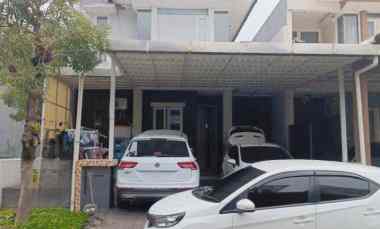 Rumah Dijual di Royal Residence