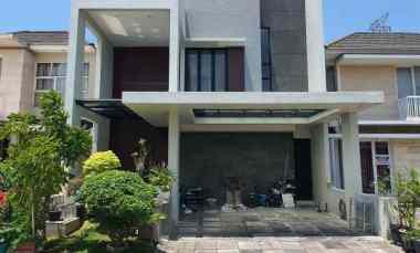 dijual rumah royal residence
