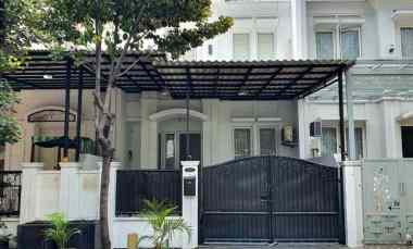 Rumah Dijual di Royal Residence