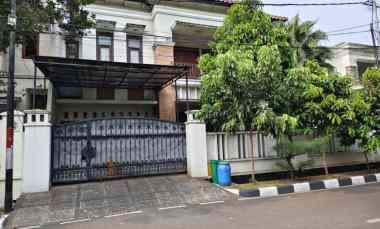 Rumah Cempaka Putih LT 382 m2, tidak Banjir, Murah Jual Cepat
