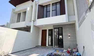 dijual rumah rumah darmo baru barat