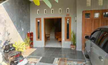 dijual rumah rumah secondary klate