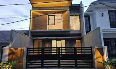 Dijual Rumah Baru Gress Modern Style di Perum Rungkut Asri