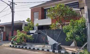 Rumah Mewah Siap Huni Rungkut Asri dekat Tenggilis, Raya MERR, Bandara