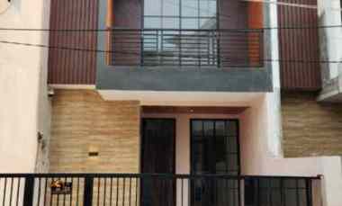 Rumah Baru di Rungkut Mapan dekat Kampus UPN, Jemursari, MERR