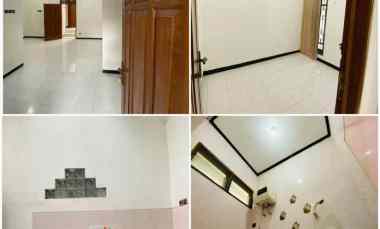 Rungkut Mapan, dekat Merr Rumah Siap Huni Bersih Lebar 8