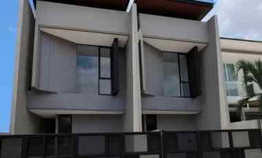 Rumah Rungkut Mapan Medokan Surabaya Modern Minimalis, Premium Quality