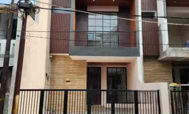 New Rumah Scandinavian Strategis dekat Upn, Pintu Tol, Sier