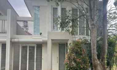 Rumah Dijual di Santiago Rosa, Pakuwon City, Keputih, Kec. Sukolilo, Surabaya Timur, Jawa Timur