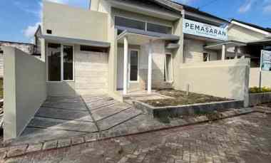 Rumah Baru Lokasi Cluster Modern dekat Binus dan Bandara Malang