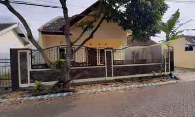 Rumah Modern 1 Lantai 500 juta an dekat Bandara Abd Saleh