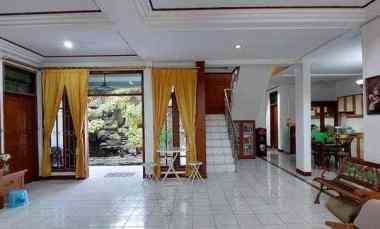 Full Furnished Rumah Nyaman Sarijadi dekat Polban Bandung