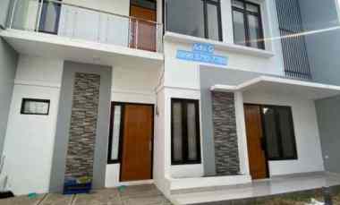 Dijual Rumah 2 Lantai SHM Siap Huni di Sariwangi Bandung