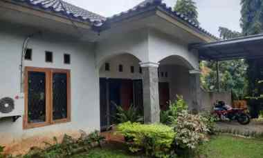 dijual rumah sawangan depok
