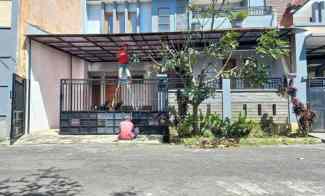 Dijual Rumah 2 Lantai Lokasi di Perumahan Bumi Palapa Kota Malang