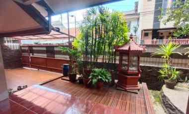 Rumah Dua Lantai Sayap Buah Batu Karawitan Kota Bandung